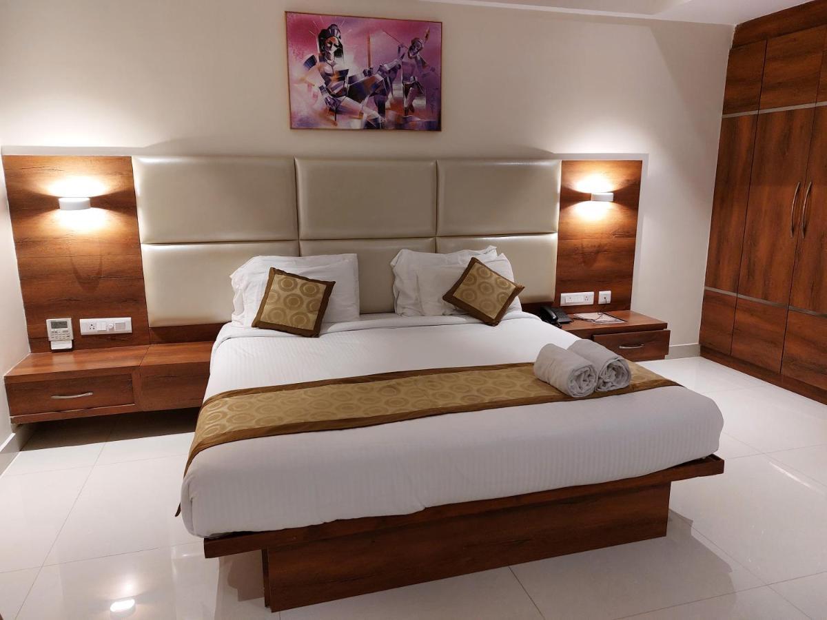 Hotel Tranquil Manipal Kültér fotó