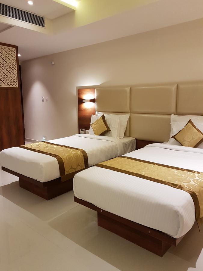 Hotel Tranquil Manipal Kültér fotó