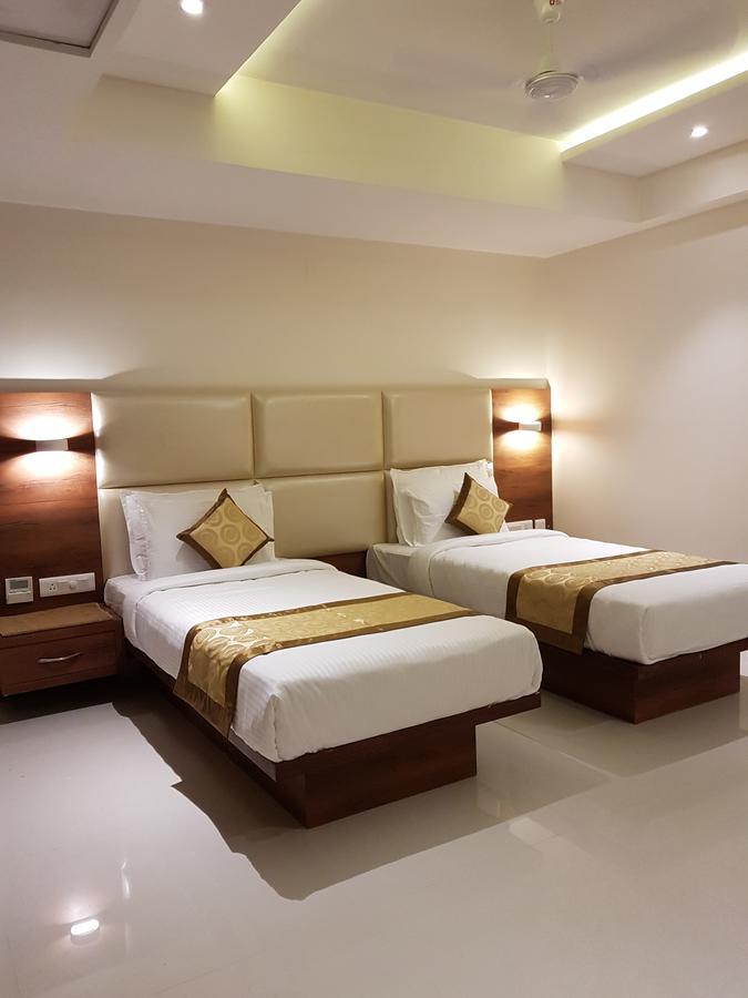 Hotel Tranquil Manipal Kültér fotó
